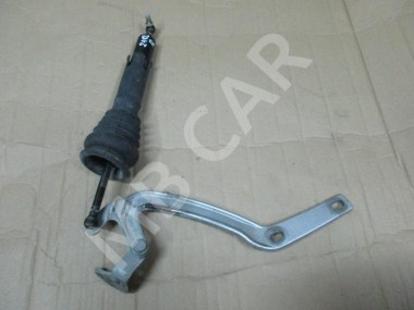 Петля крышки багажника MERCEDES-BENZ E-класс W210/S210 (1995 - 1999) — Разборка Мерседес