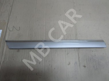 Молдинг двери MERCEDES-BENZ C-класс W203/S203/CL203 (2000 - 2004) — Разборка Мерседес
