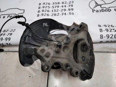 Кулак поворотный передний левый MERCEDES-BENZ C-класс W203/S203/CL203 (2000 - 2004) — Разборка Мерседес