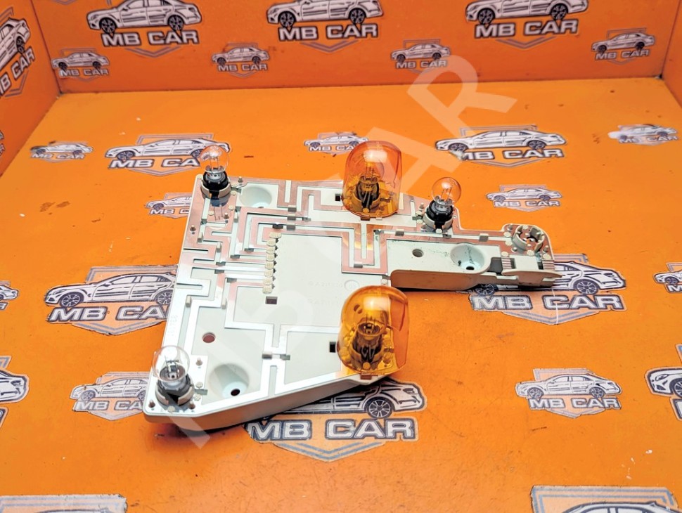 Плата заднего фонаря MERCEDES-BENZ E-класс W211/S211 (2002 - 2006) фото 1 — Разборка Мерседес