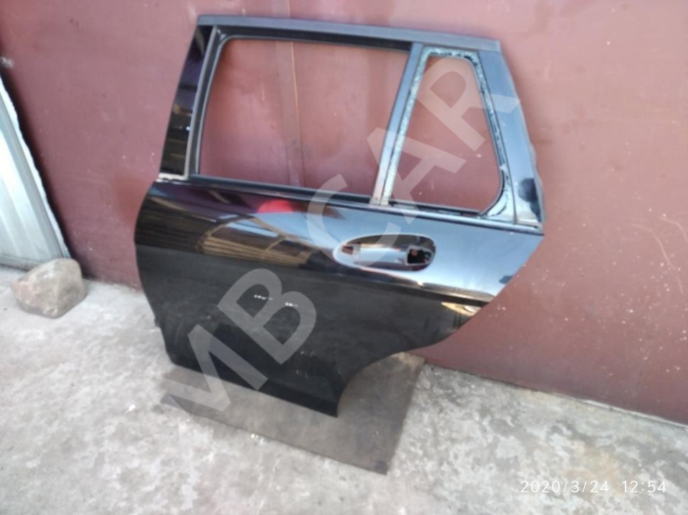 Дверь задняя левая MERCEDES-BENZ C-класс W204/S204/С204 рестайлинг (2011 - 2015) фото 1 — Разборка Мерседес