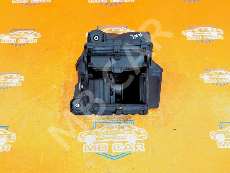 Корпус воздушного фильтра MERCEDES-BENZ A-класс W169 (2004 - 2008) фото 1 — Разборка Мерседес