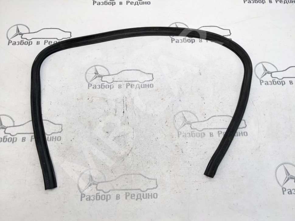 Уплотнитель моторного отсека MERCEDES-BENZ E-класс W211/S211 рестайлинг (2006 - 2009) фото 1 — Разборка Мерседес