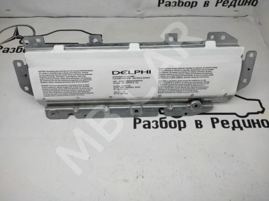 Подушка безопасности коленная MERCEDES-BENZ M-класс W164 рестайлинг (2008 - 2011) — Разборка Мерседес