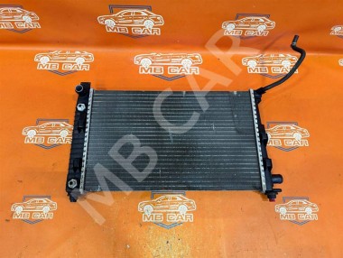 Радиатор MERCEDES-BENZ VANEO W414 (2001 - 2005) — Разборка Мерседес