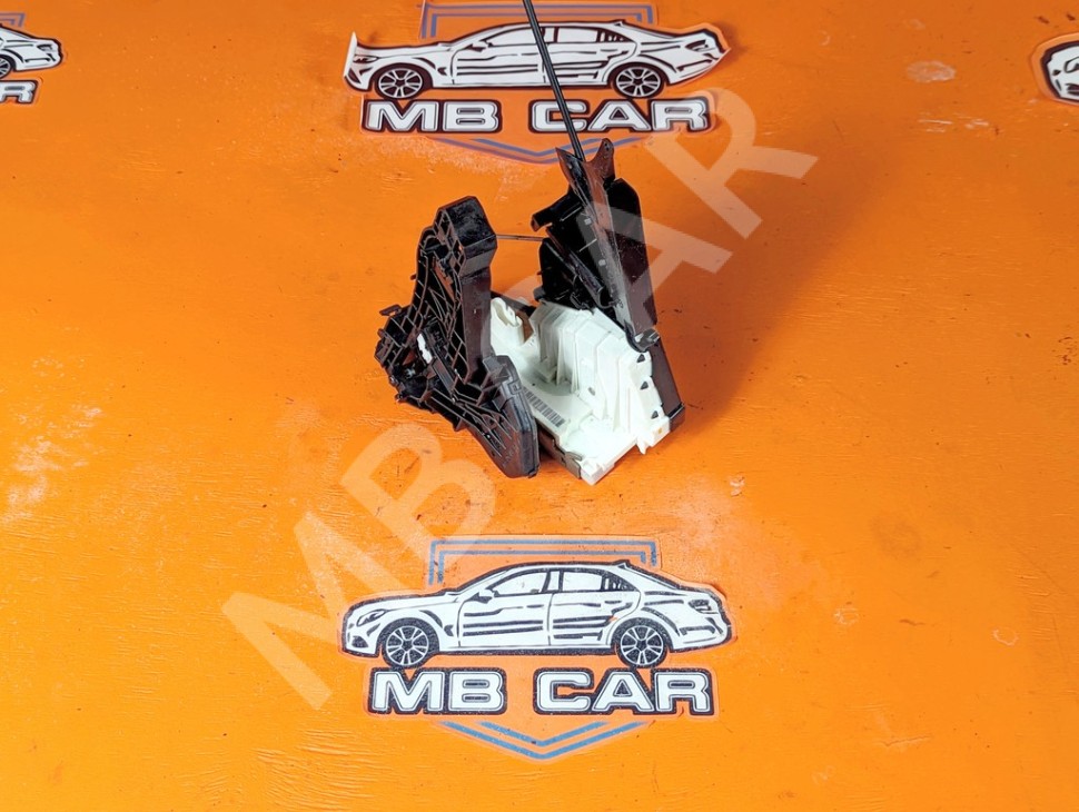 Замок двери передней правой MERCEDES-BENZ B-класс W245 (2005 - 2009) фото 1 &mdash; Разборка Мерседес