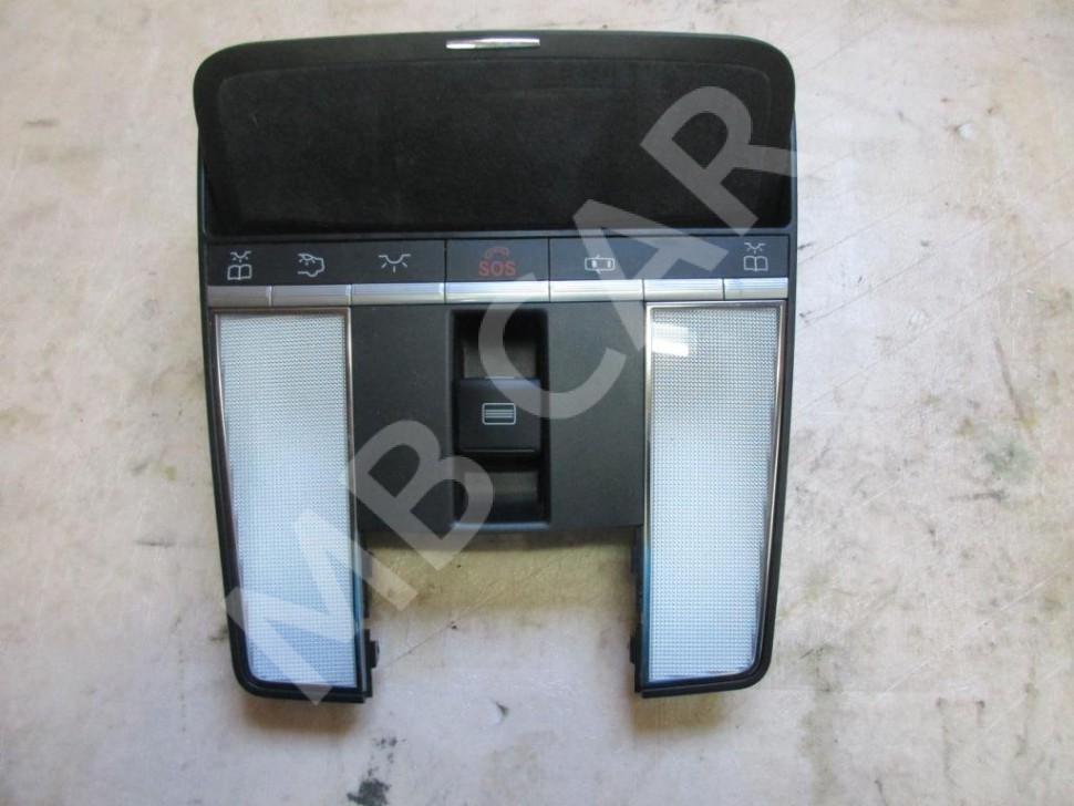 Плафон салона MERCEDES-BENZ CL-класс AMG C216 рестайлинг (2010 - 2014) фото 1 &mdash; Разборка Мерседес