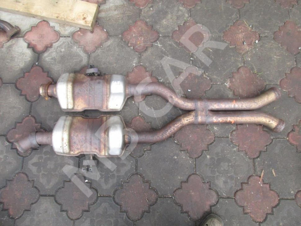 Резонатор MERCEDES-BENZ GL-класс X164 (2006 - 2009) фото 1 — Разборка Мерседес