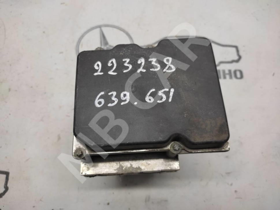 Блок ABS MERCEDES-BENZ Vito W639 рестайлинг (2010 - 2014) фото 1 — Разборка Мерседес