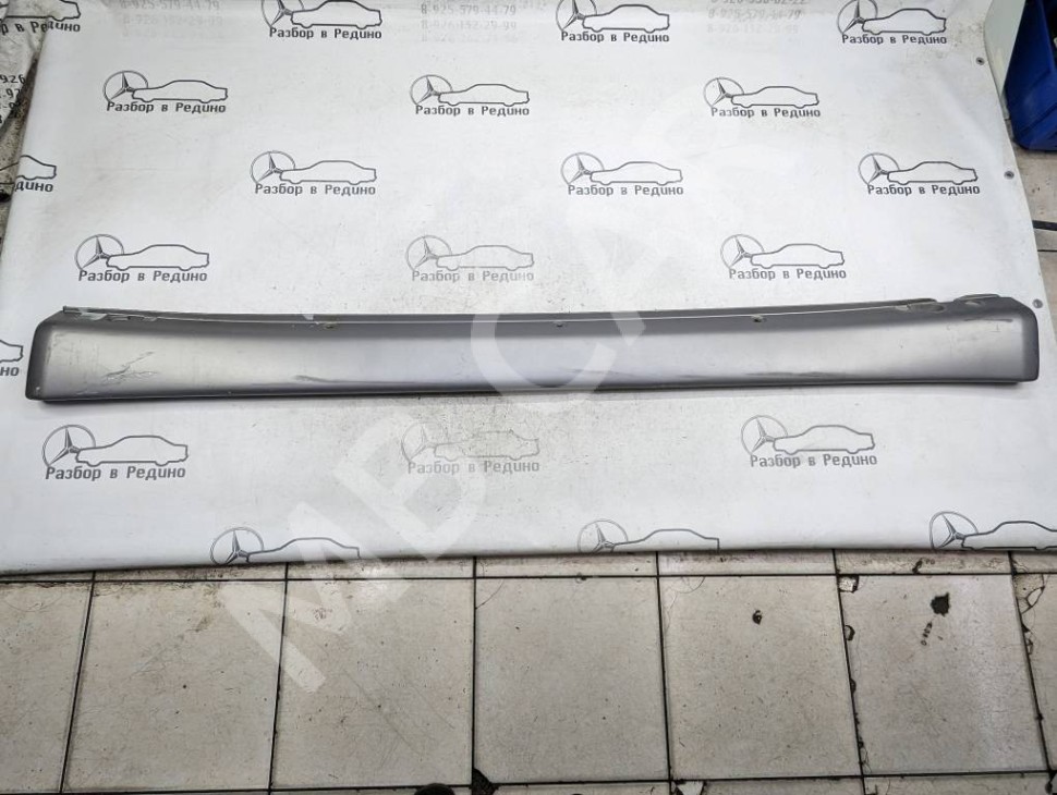 Порог пластиковый левый MERCEDES-BENZ M-класс AMG W163 рестайлинг (2001 - 2005) фото 1 &mdash; Разборка Мерседес