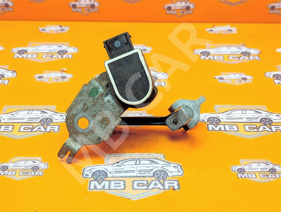 Датчик уровня пола MERCEDES-BENZ E-класс W213/S213/C238/A238 (2016 - 2021) фото 1 — Разборка Мерседес