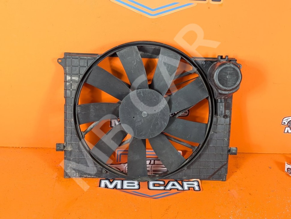 Вентилятор основной MERCEDES-BENZ S-класс W220 (1998 - 2005) фото 1 &mdash; Разборка Мерседес