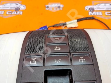 Плафон салона MERCEDES-BENZ E-класс W212/S212/C207/A207 (2009 - 2013) &mdash; Разборка Мерседес
