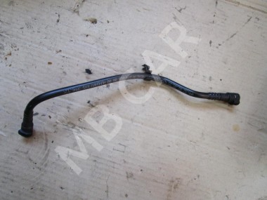 Трубка вентиляции картерных газов MERCEDES-BENZ C-класс W205/S205/C205/A205 (2014 - 2018) — Разборка Мерседес