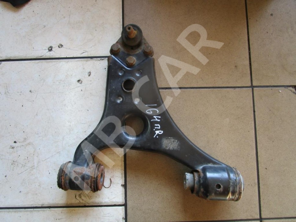 Рычаг передний нижний правый MERCEDES-BENZ A-класс W169 (2004 - 2008) фото 1 — Разборка Мерседес