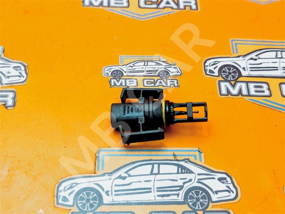 Датчик температуры MERCEDES-BENZ C-класс W204/S204 (2006 - 2011) фото 1 &mdash; Разборка Мерседес