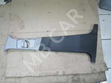 Накладка средней стойки MERCEDES-BENZ C-класс W204/S204 (2006 - 2011) — Разборка Мерседес