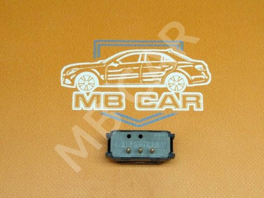 Кнопка MERCEDES-BENZ W124 W124/S124/C124/A124 (1984 - 1993) — Разборка Мерседес