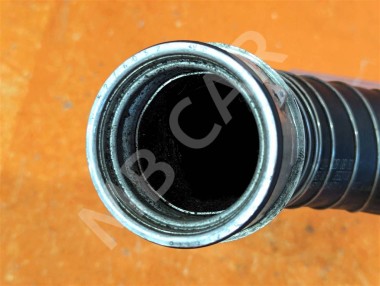 Патрубок интеркулера MERCEDES-BENZ C-класс W204/S204 (2006 - 2011) — Разборка Мерседес