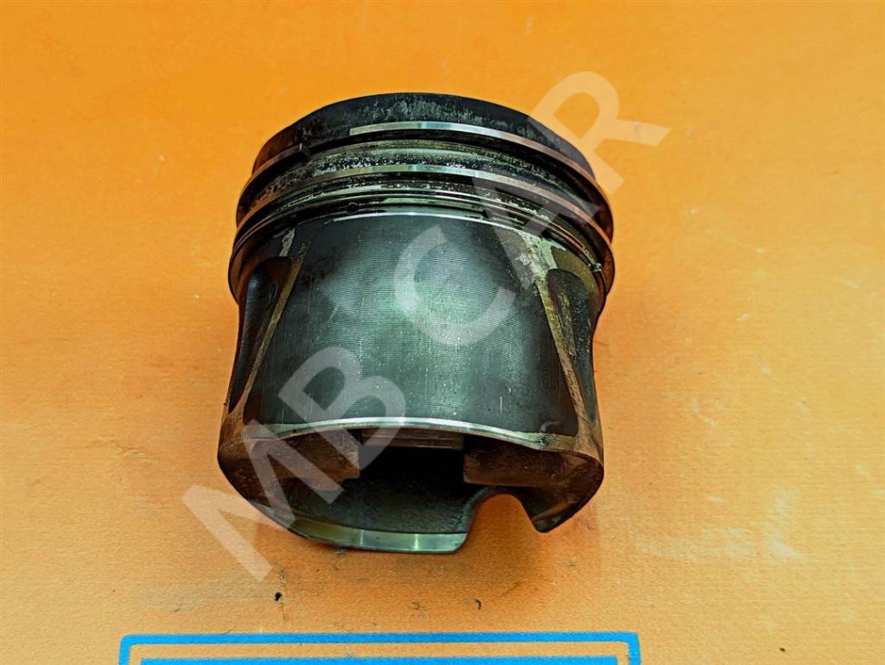 Поршень дизель MERCEDES-BENZ E-класс W212/S212/C207/A207 (2009 - 2013) фото 1 — Разборка Мерседес