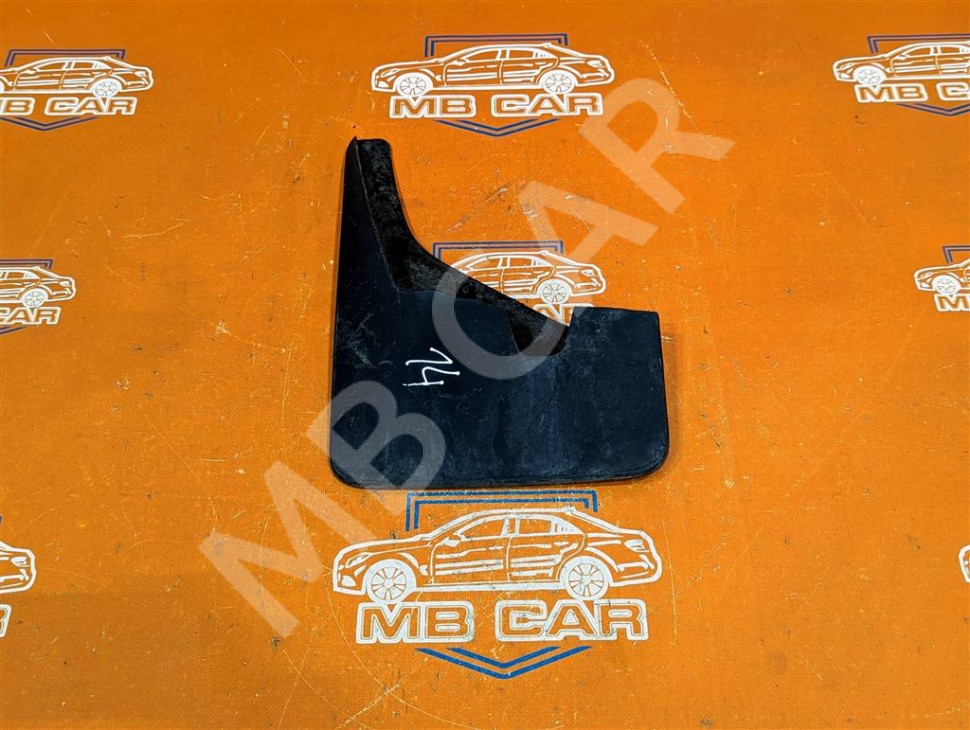 Брызговик MERCEDES-BENZ X-класс I (2017 - 2020) фото 1 — Разборка Мерседес