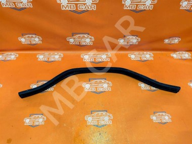 Уплотнитель моторного отсека MERCEDES-BENZ GLE-класс Coupe C292 (2015 - 2019) — Разборка Мерседес