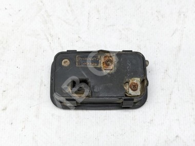 Кнопка закрытия багажника MERCEDES-BENZ S-класс W220 рестайлинг (2002 - 2005) — Разборка Мерседес