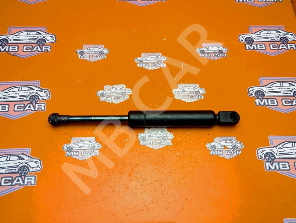 Амортизатор капота MERCEDES-BENZ M-класс W163 рестайлинг (2001 - 2005) фото 1 — Разборка Мерседес