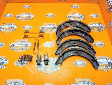 Колодки ручника ( комплект ) MERCEDES-BENZ C-класс W203/S203/CL203 (2000 - 2004) — Разборка Мерседес