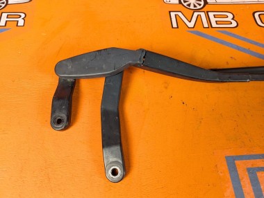 Поводок дворников MERCEDES-BENZ E-класс W212/S212/C207/A207 (2009 - 2013) &mdash; Разборка Мерседес