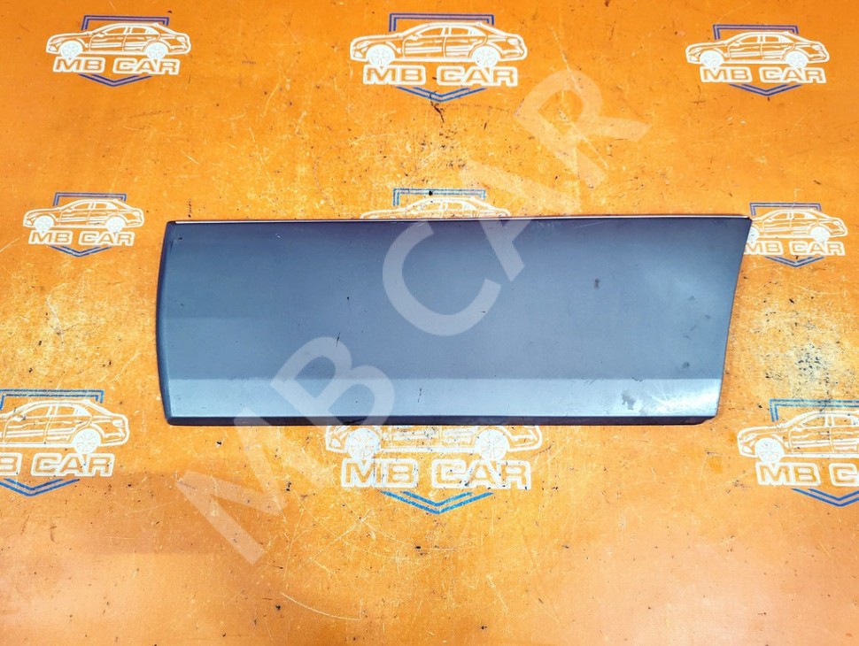 Молдинг двери MERCEDES-BENZ E-класс W124/S124/C124/A124 (1984 - 1997) фото 1 — Разборка Мерседес