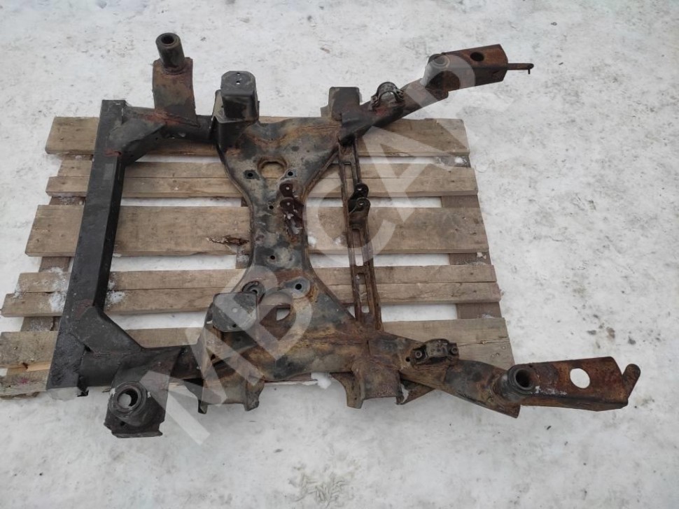 Подрамник передний MERCEDES-BENZ Vito W639 (2003 - 2010) фото 1 — Разборка Мерседес