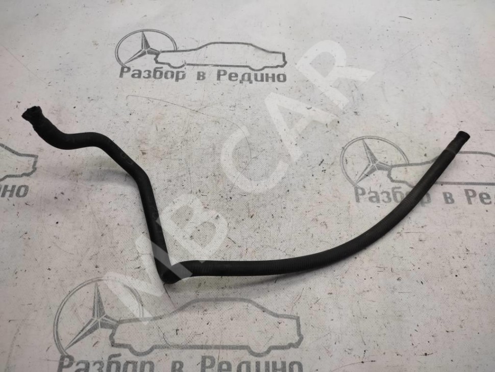Патрубок ОЖ MERCEDES-BENZ M-класс W163 рестайлинг (2001 - 2005) фото 1 — Разборка Мерседес