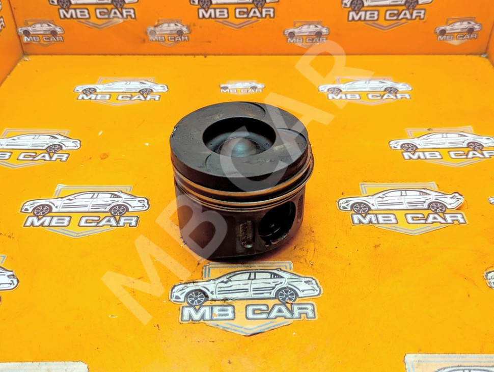 Поршень дизель MERCEDES-BENZ V-класс W639 (2003 - 2014) фото 1 &mdash; Разборка Мерседес