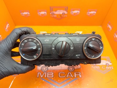 Панель управления климатом MERCEDES-BENZ A-класс W169 (2004 - 2008) &mdash; Разборка Мерседес