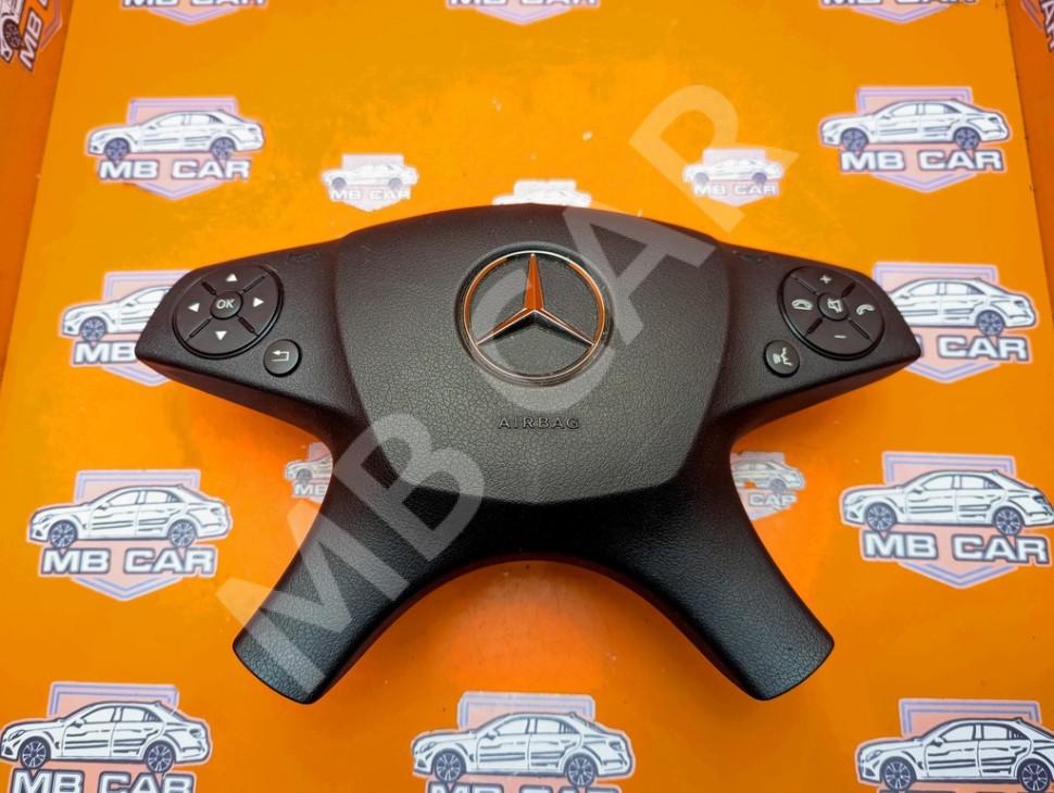 Подушка безопасности в руль MERCEDES-BENZ C-класс W204/S204 (2006 - 2011) фото 1 &mdash; Разборка Мерседес