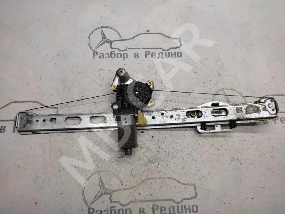 Стеклоподъемник задний левый MERCEDES-BENZ M-класс W163 рестайлинг (2001 - 2005) фото 1 — Разборка Мерседес