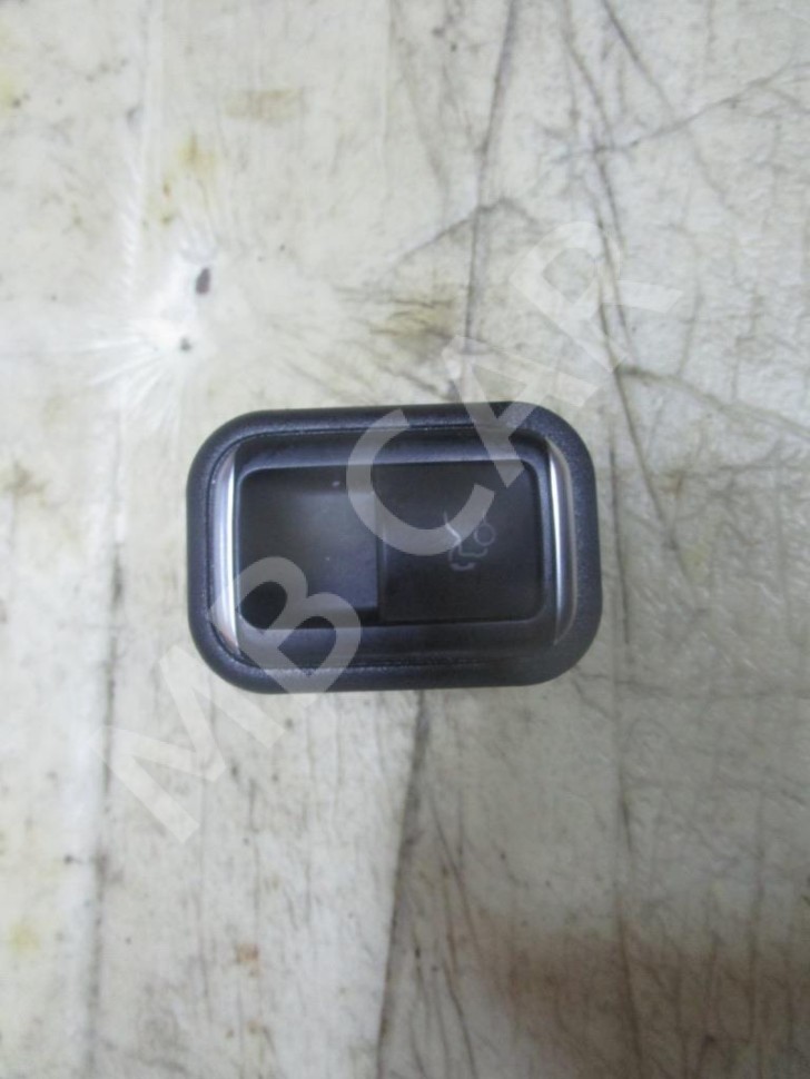 Кнопка закрытия багажника MERCEDES-BENZ CLS-класс C218/X218 рестайлинг (2014 - 2017) фото 1 — Разборка Мерседес