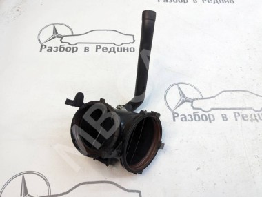 Патрубок воздушный MERCEDES-BENZ M-класс W164 (2005 - 2008) — Разборка Мерседес