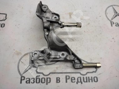 Кронштейн клапана ЕГР MERCEDES-BENZ C-класс W205/S205/C205/A205 (2014 - 2018) — Разборка Мерседес