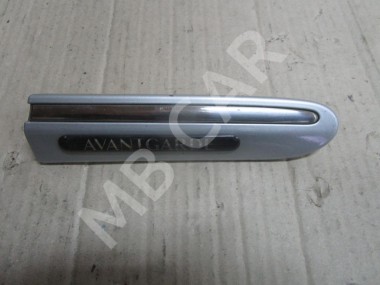 Молдинг крыла правый MERCEDES-BENZ C-класс W203/S203/CL203 (2000 - 2004) — Разборка Мерседес