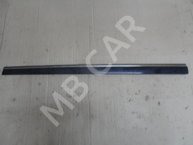 Молдинг двери MERCEDES-BENZ C-класс W203/S203/CL203 (2000 - 2004) — Разборка Мерседес