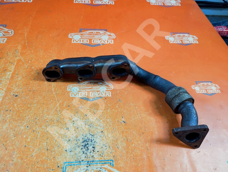 Коллектор выпускной MERCEDES-BENZ M-класс W164 (2005 - 2008) фото 1 &mdash; Разборка Мерседес