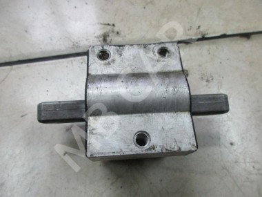 Опора КПП MERCEDES-BENZ E-класс W212/S212/C207/A207 рестайлинг (2013 - 2016) — Разборка Мерседес