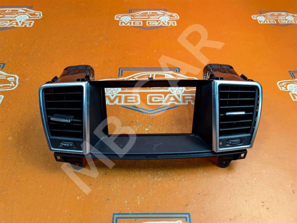 Воздуховод центральный MERCEDES-BENZ GL-класс X166 (2012 - 2016) фото 1 — Разборка Мерседес