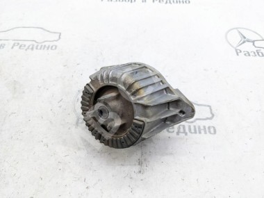 Опора двигателя MERCEDES-BENZ C-класс W204/S204 (2006 - 2011) — Разборка Мерседес