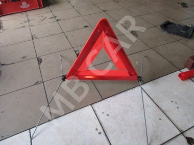 Знак аварийной остановки MERCEDES-BENZ Vito W639 (2003 - 2010) — Разборка Мерседес