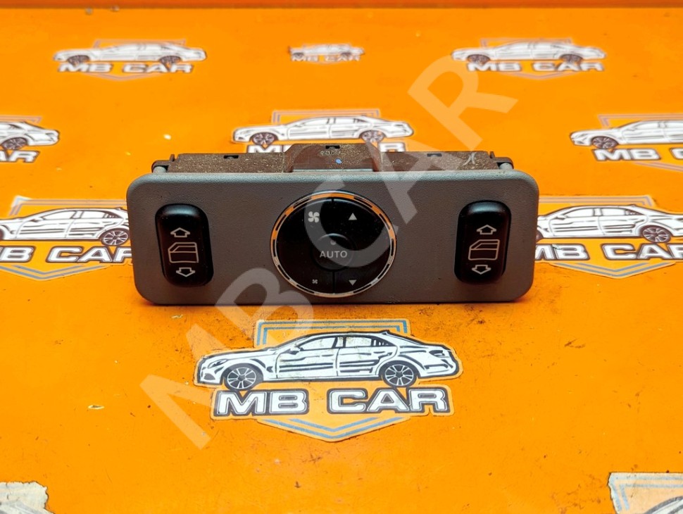 Панель управления климатом MERCEDES-BENZ M-класс W163 рестайлинг (2001 - 2005) фото 1 &mdash; Разборка Мерседес