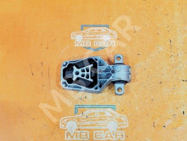 Опора двигателя задняя MERCEDES-BENZ A-класс W176 рестайлинг (2015 - 2018) — Разборка Мерседес