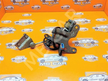 Датчик уровня пола MERCEDES-BENZ CLS-класс C218/X218 (2010 - 2014) — Разборка Мерседес